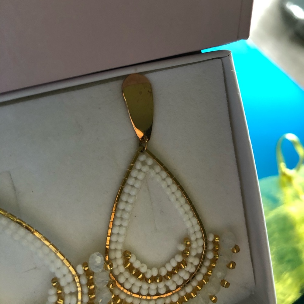 Gold teardrop earrings with white & gold beads - Picture 9 of 9